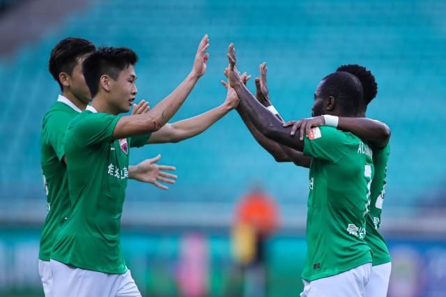 【中超】阿奇姆彭郜林破门戴伟浚2助 深足4比1青岛